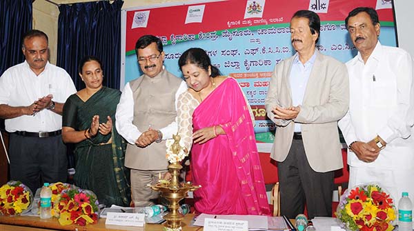 ಸಣ್ಣ ಮತ್ತು ಅತಿಸಣ್ಣ ಕೈಗಾರಿಕೆಗಳಿಗೆ ಹೆಚ್ಚಿನ ಪ್ರೊತ್ಸಾಹ: ಸಚಿವೆ ಡಾ.ಗೀತಾ ಮಹದೇವಪ್ರಸಾದ್